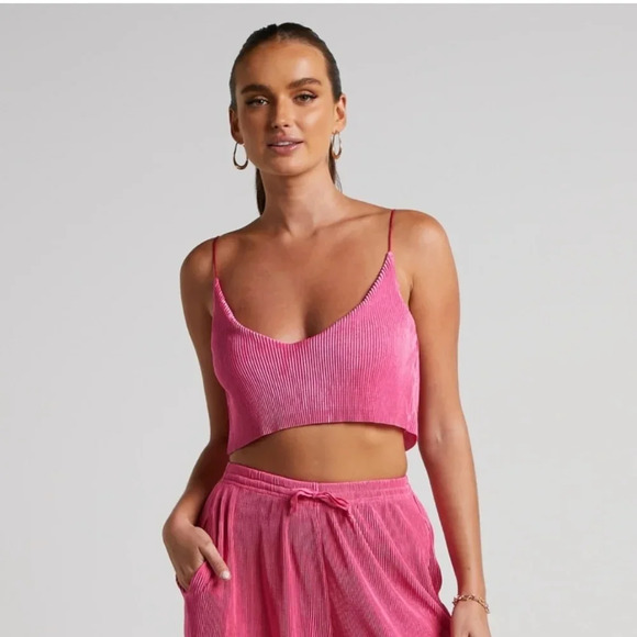 Showpo ELOWEN PLISSE CROP Top Pink Size US 8 NWT - Picture 4 of 9